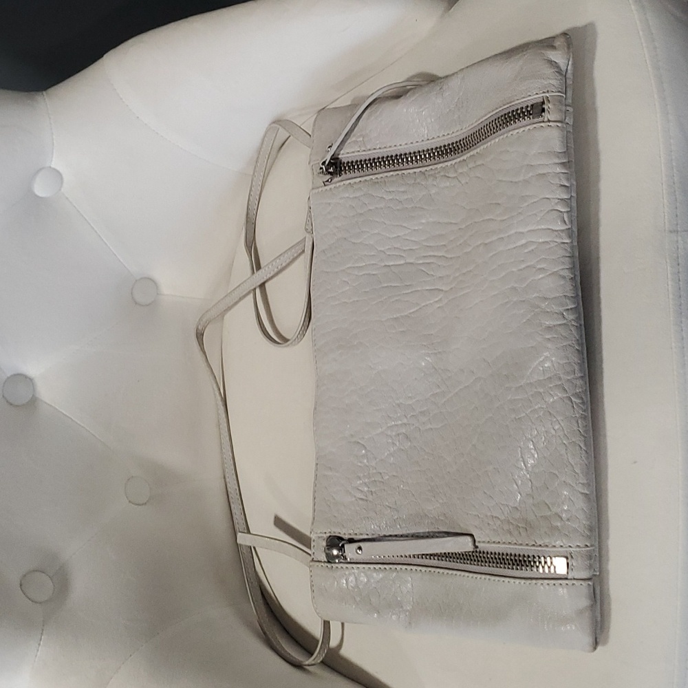 Vince camuto woman's large envelope leather gray silver purse shoulder b…